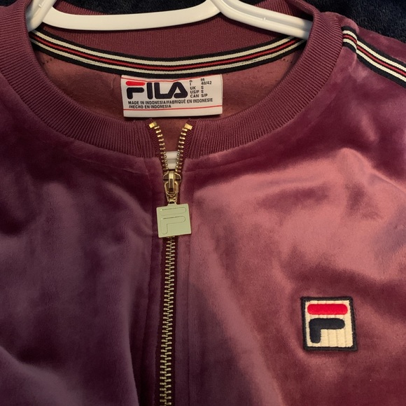 Womens Fila Zip Up - Picture 2 of 3